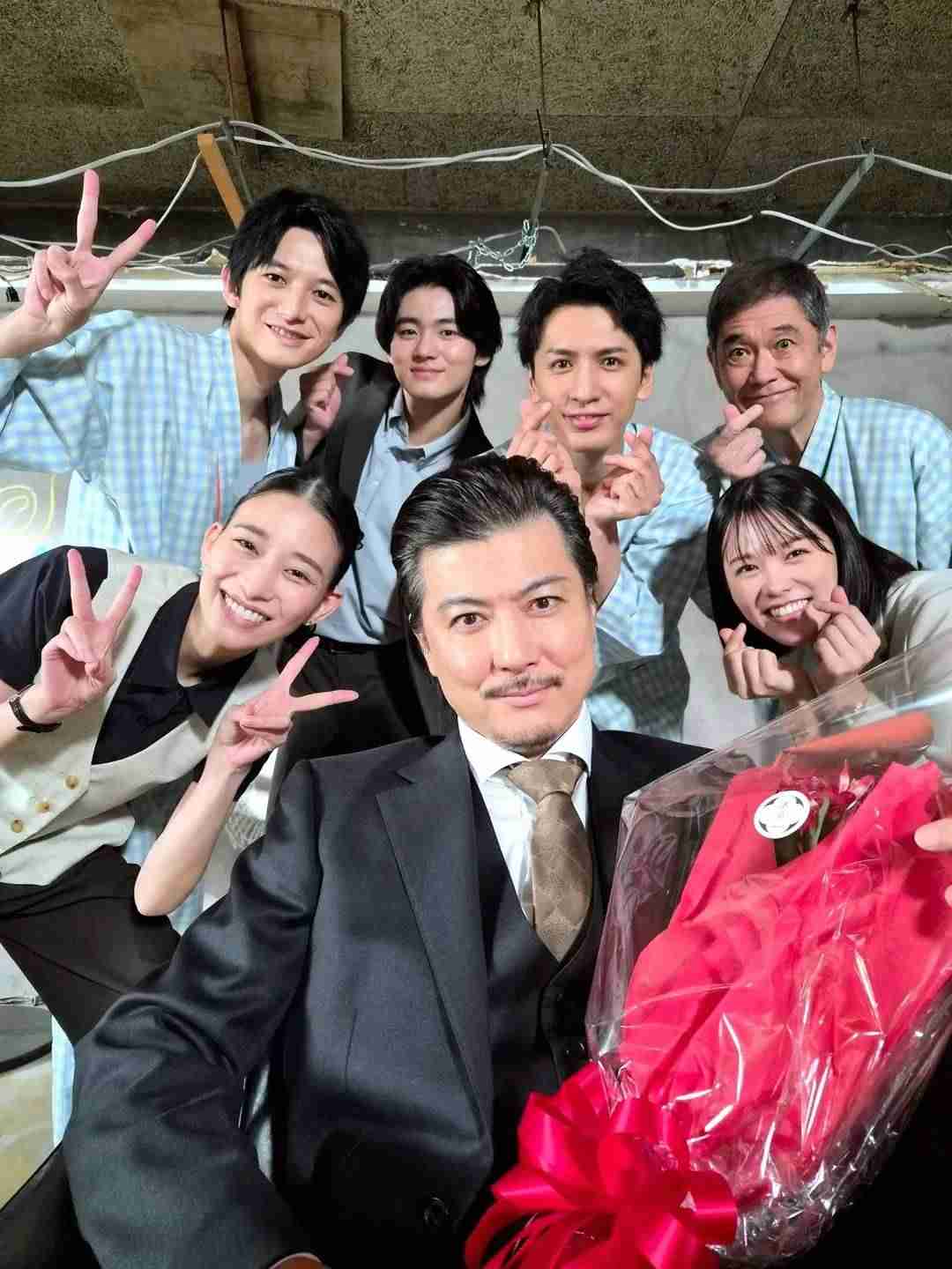 「見た目に…」仰天！朝ドラ主演俳優〝45歳激変〟姿に反響続々「往年スターみたい」「ビックリ」「呼吸止まるかと思った」
