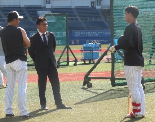【ロッテ】ルーキー西川史礁、韓国戦の侍メンバーに追加招集　打率.281で新人王の有力候補 - プロ野球 : 日刊スポーツ