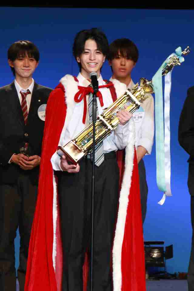 “日本一かっこいい男子高生”に兵庫県出身の17歳・楢崎悠亮さん「将来の夢は俳優。藤原竜也さんが憧れ」（デビュー） - Yahoo!ニュース