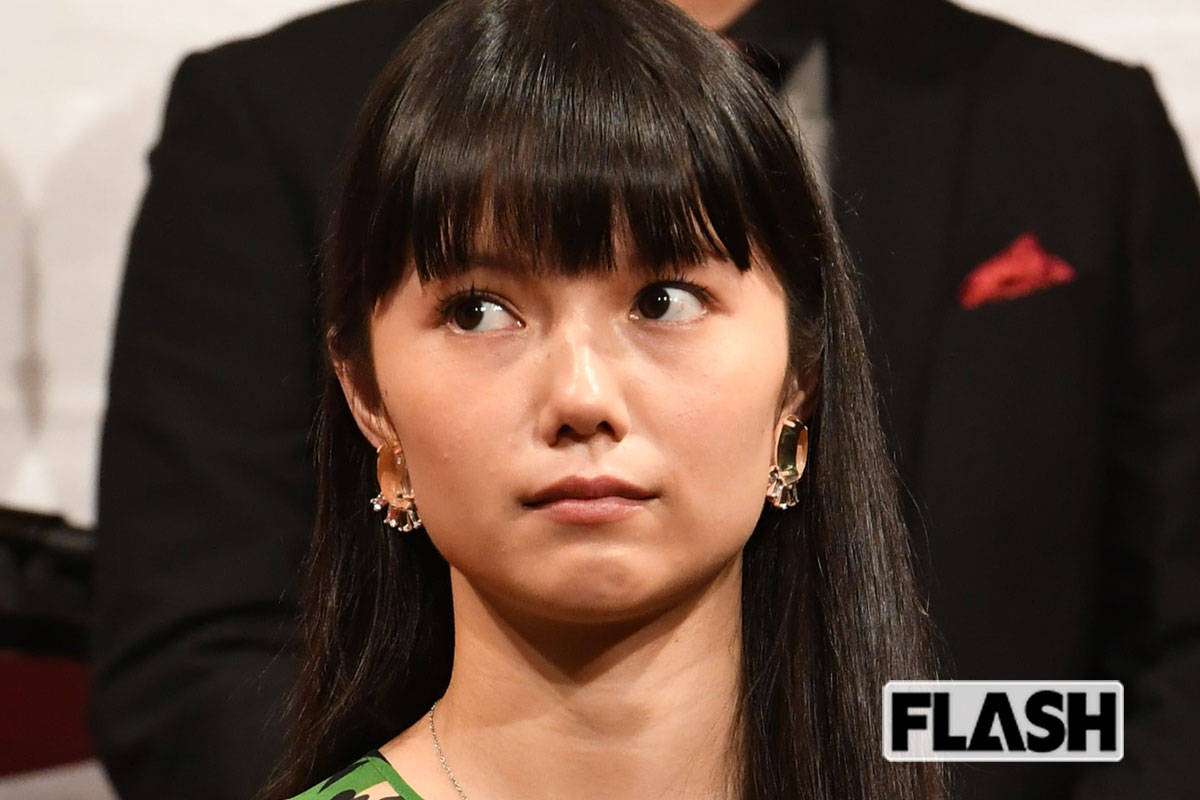 宮崎あおい、『ちょっとだけエスパー』での謎の女性役に「可愛い」ポスト殺到…まさかの『アメトーーク』出演にもファン歓喜 | Smart FLASH/スマフラ[光文社週刊誌]