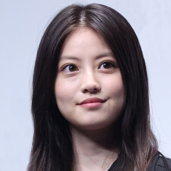 「永野芽郁不在」「3億円トラブル報道」「紅白リハーサル」…2025年の今田美桜のクリスマスは“三重苦”の様相｜日刊ゲンダイDIGITAL