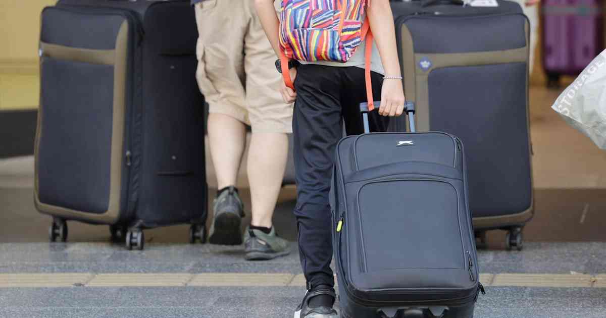 日本帰化の要件厳しく、居住「5年以上」を延長案　政府検討 - 日本経済新聞