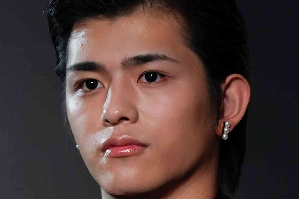timelesz篠塚大輝 『ベストアーティスト2025』での“硬い表情”に心配集まる　不謹慎発言後初のパフォーマンスで伝わった緊張感 | Smart FLASH/スマフラ[光文社週刊誌]