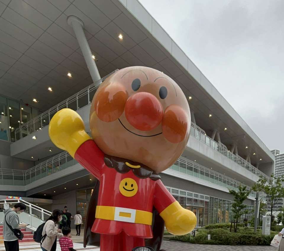 アンパンマンショー父親ケンカ動画にネット騒然「子どもたちがかわいそう」