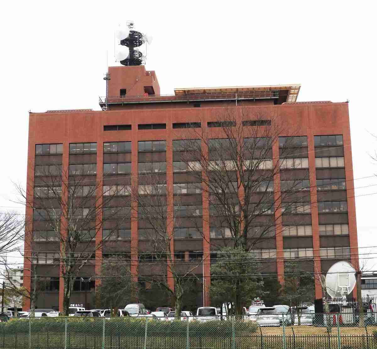 包丁で切り付け、男子生徒が逃走中　三重の中学校
