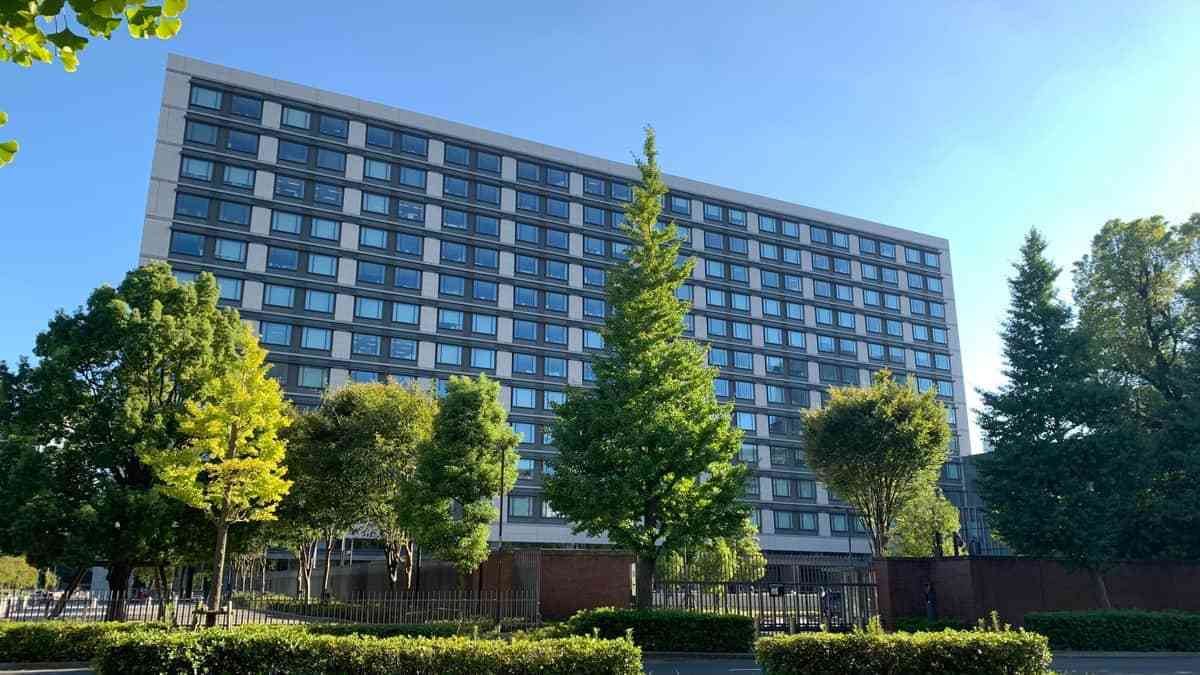 議員会館に中国製ロボット掃除機はダメなのか　自民・小野田議員の主張に立憲・米山議員が異論（J-CASTニュース） - Yahoo!ニュース