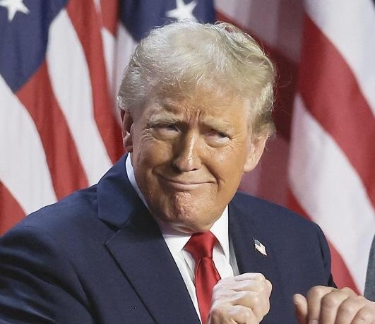 マジ!?本当だったｗ　トランプ大統領、APECから先に帰国した理由→ホワイトハウスのＸにネット爆笑「79歳凄すぎる」「トランプすげえな」　習主席と会談→同じ日に！