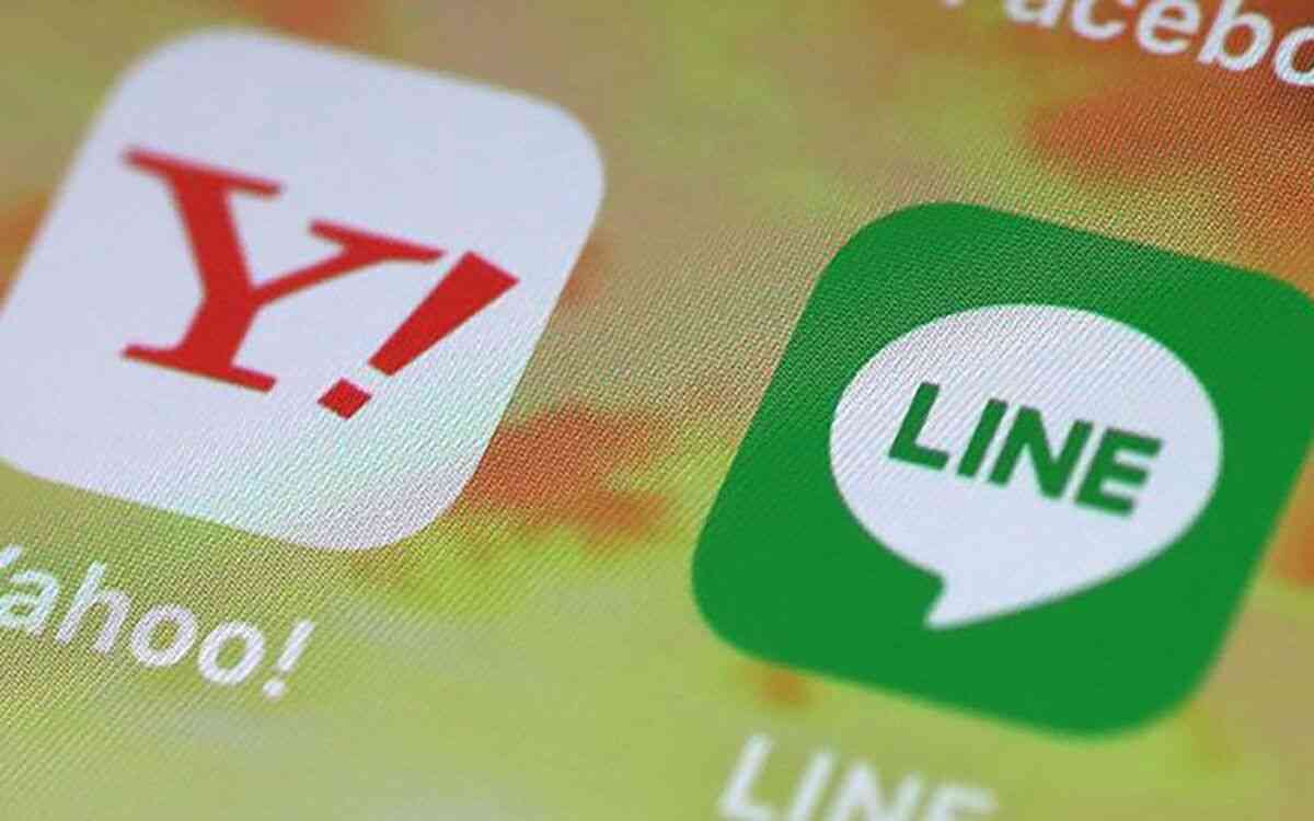 「私自身はLINEを利用しておりません」高市早苗経済安保相が告白《「韓国NAVERとの資本関係見直しを」総務省がLINEヤフーに異例の行政指導》 | 文春オンライン