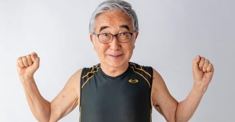 「今が一番“元気ハツラツ”」奇跡の90歳・大村崑、筋トレに励み妻を愛する日々「目標は102歳で“赤い霊柩車”に乗る」 | オリコンニュース（ORICON NEWS）