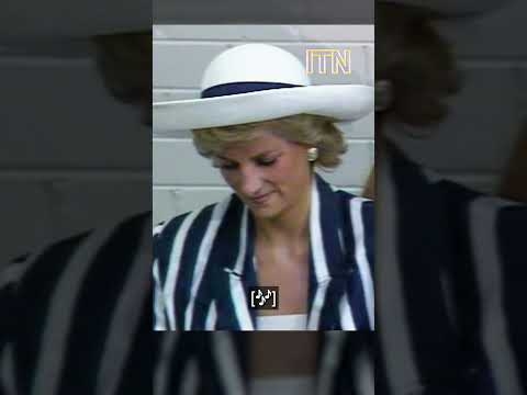 Watch Princess Diana Show Off Piano Skills in Australia (1988)