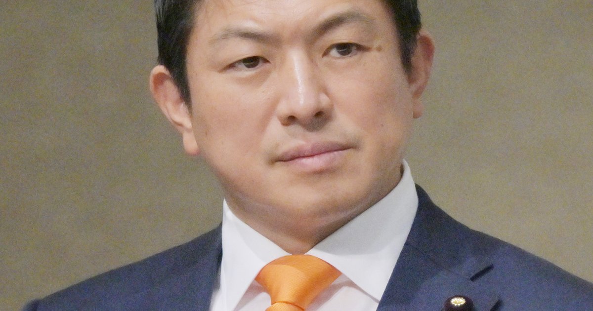 「礼を失する行動」参政党・神谷代表　拉致被害者家族の前で明かした「ブルーリボンバッジ」を付けない理由にSNS疑問の声 | 女性自身