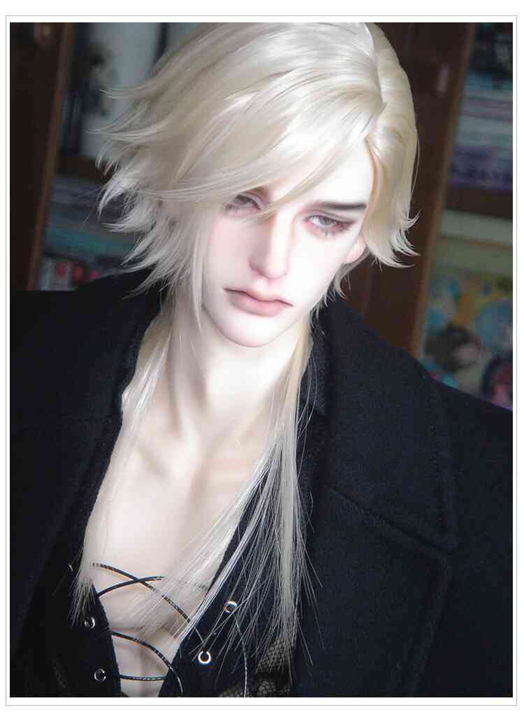 ｢初音ミクとの結婚式｣で大炎上…｢ミクの夫(42)｣が顔出し･実名で