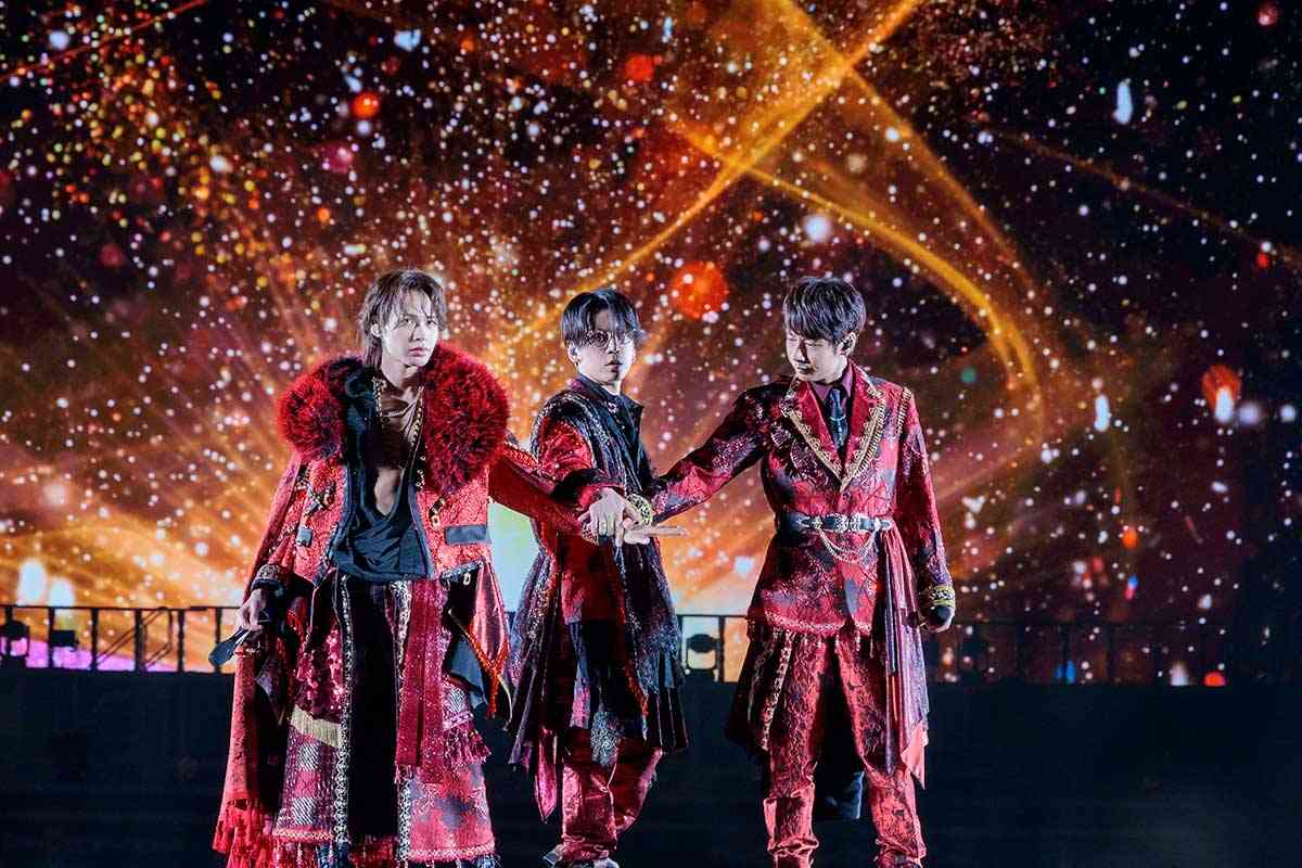 KAT-TUN異例の解散後ライブ、デビュー曲で元メンバーが音声