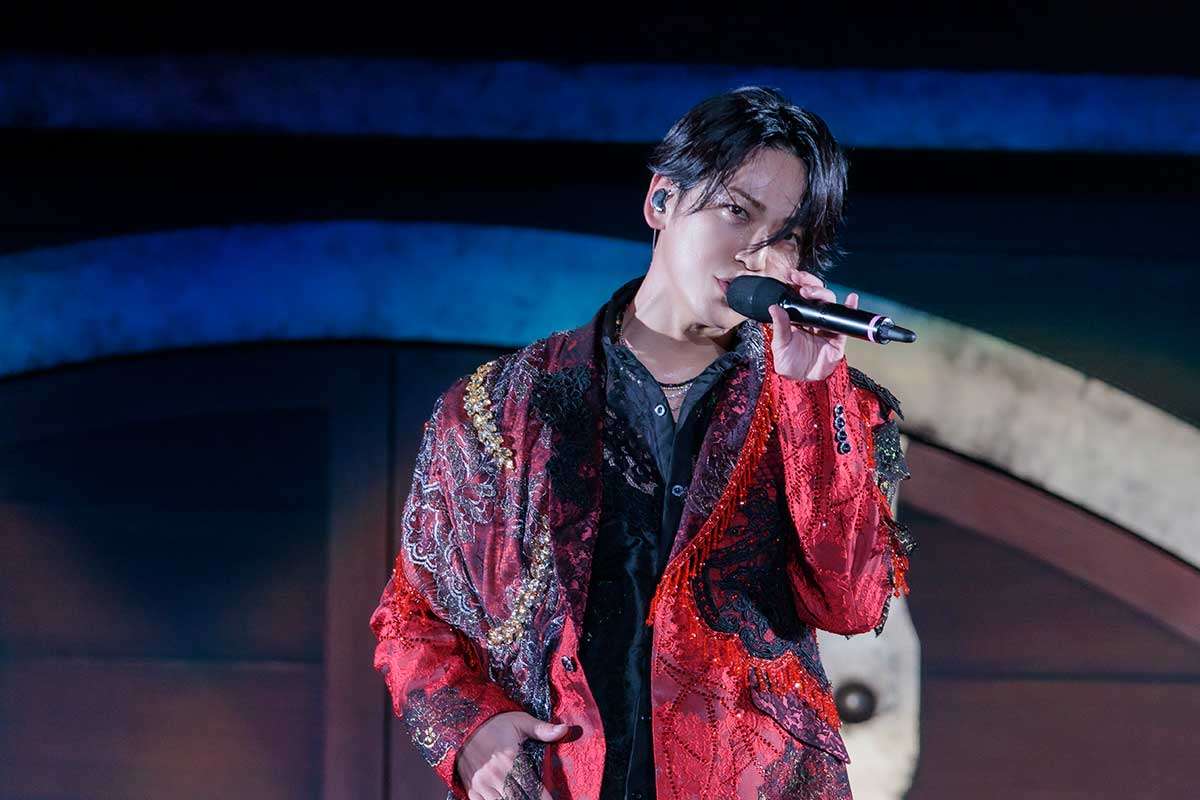KAT-TUN異例の解散後ライブ、デビュー曲で元メンバーが音声“出演”　「青春だった」涙のあいさつでファンに感謝