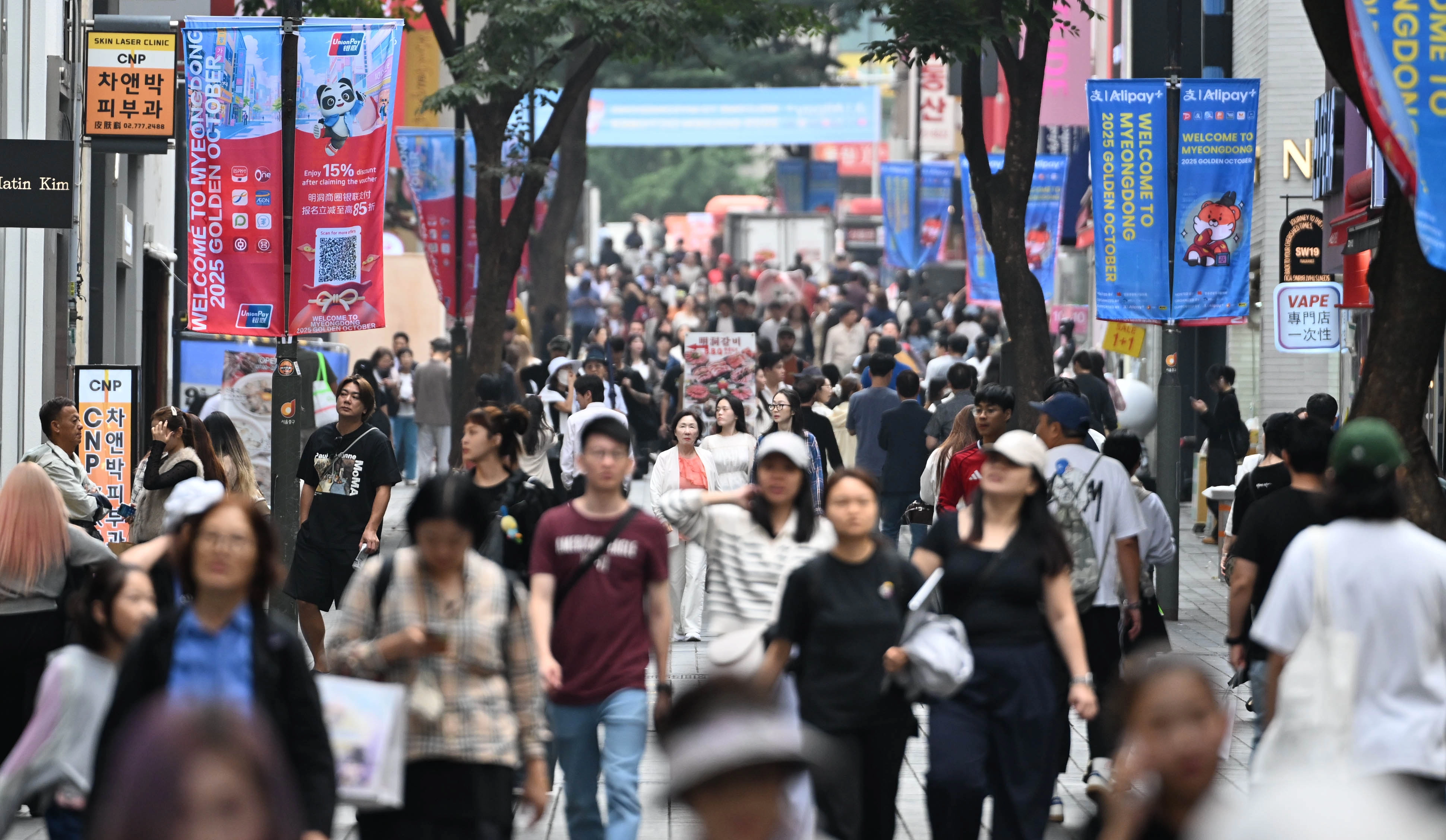 “무비자로 들어와 납치, 인신매매…” 中 단체관광객 입국에 SNS서 퍼지는 유언비어