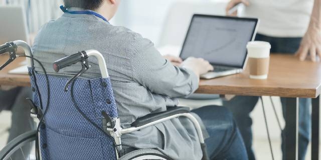 障害者5人のうち4人は働けない？　「法定雇用率」の仕組みはあるが…ほとんどの当事者が“枠外”に弾き出される現実 | 弁護士JPニュース