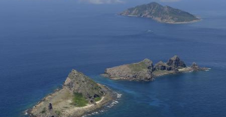 尖閣周辺に中国船４隻 | カナロコ by 神奈川新聞