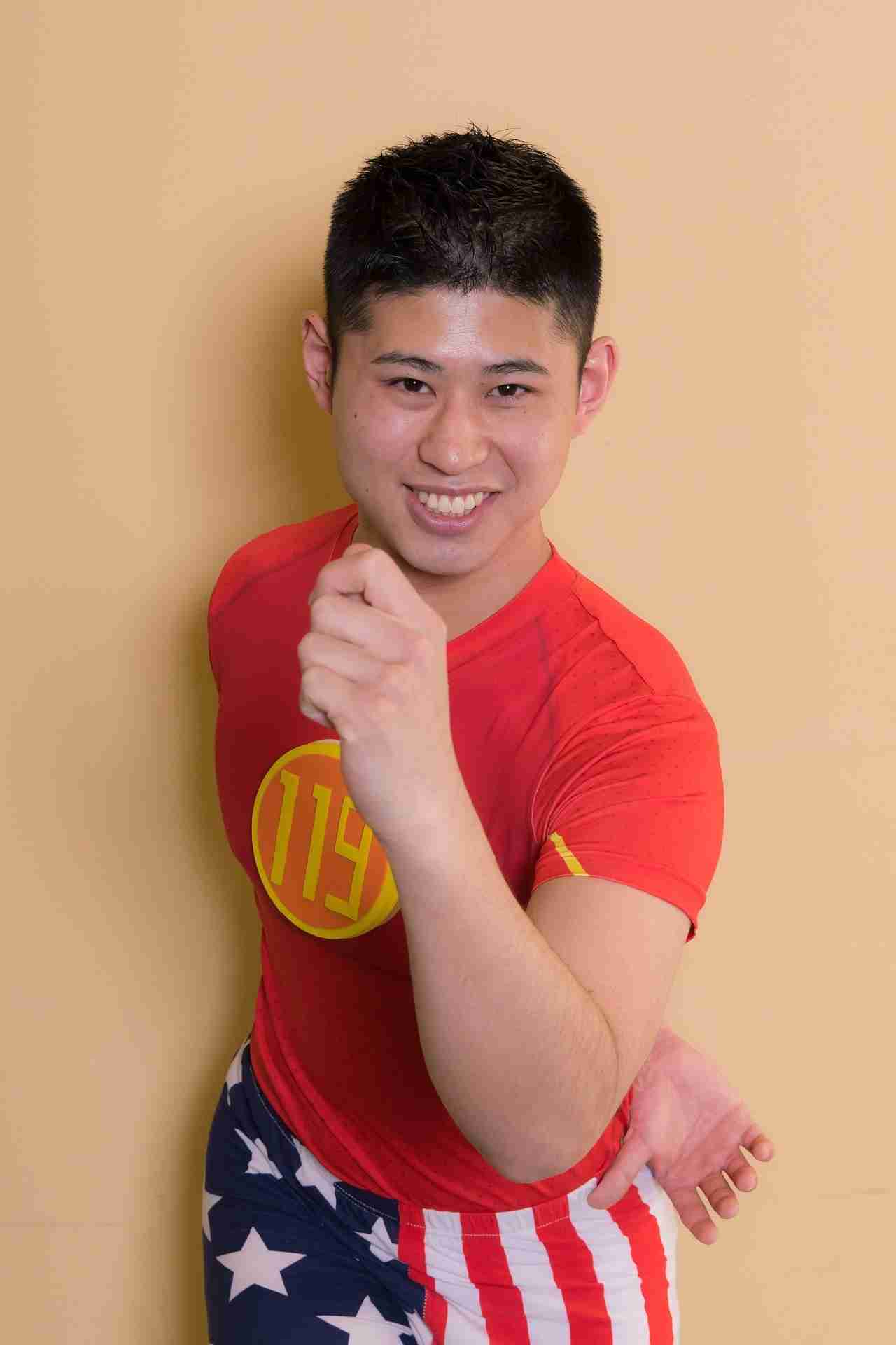 ワタリ119が「マッチングアプリ」婚、栄養士資格持つ会社員と「鬼レンチャン」内で発表