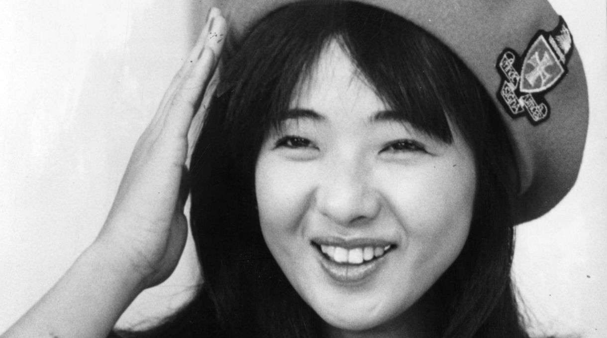 「マッチングアプリに登録したら…実物詐欺」美保純〝自画自賛〟写真に「マジで20代」「久しぶりに見たけどやっぱり可愛い」の声：「おっ！」でつながる地元密着のスポーツ応援メディア 西スポWEB OTTO!