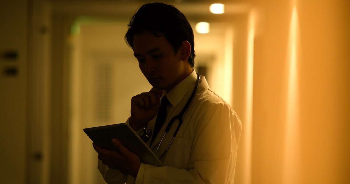 夜勤の発がん性は除草剤並み　深夜サービスのリスク - 日本経済新聞