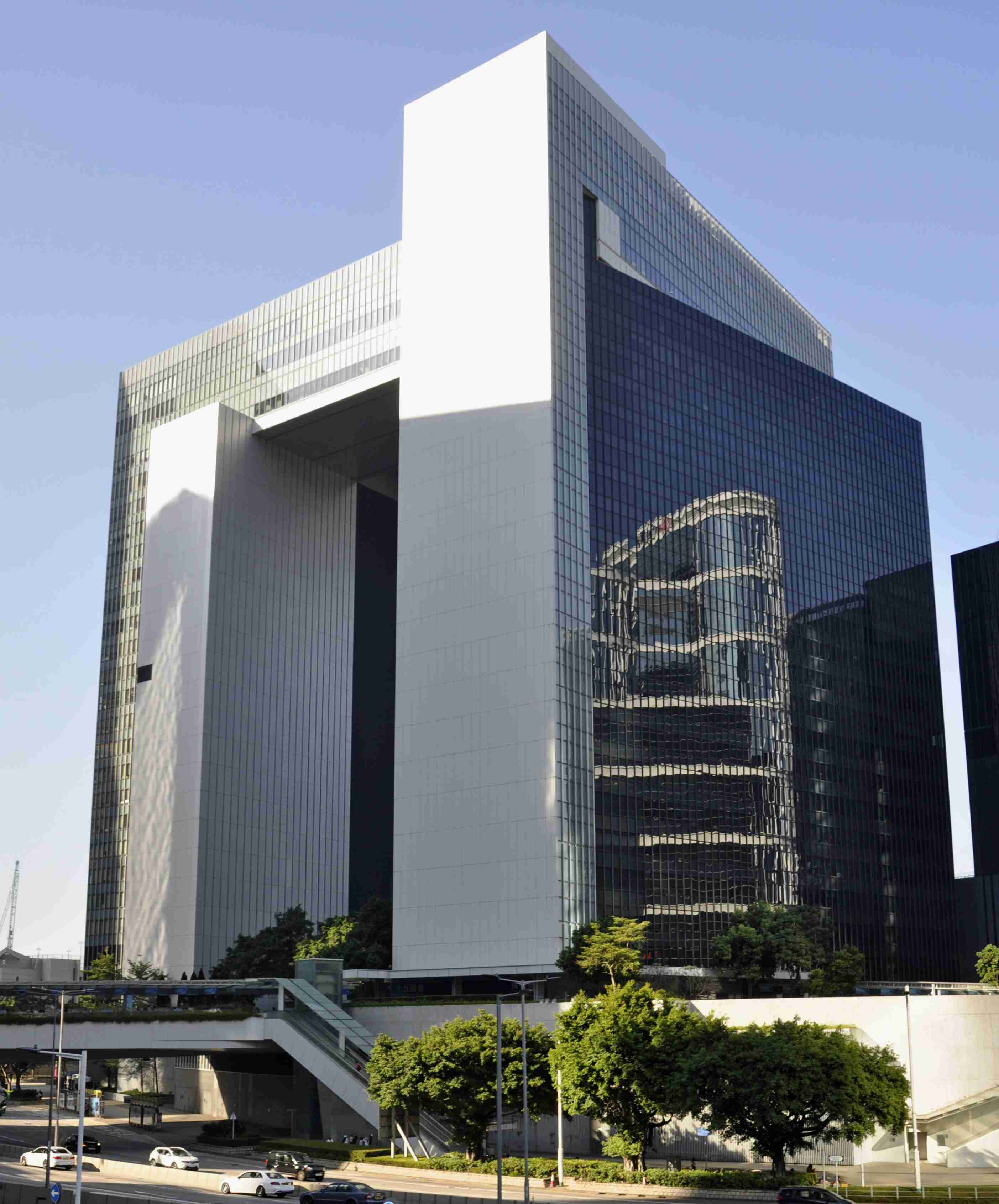 香港、日本側と交流停止　首相発言受け中国に追従