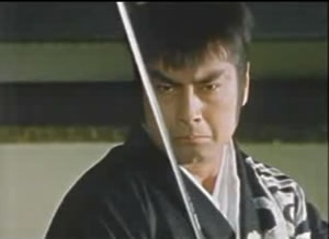 「痩せ方エグい」ファン驚愕！華原朋美の “頬こけ”姿に心配続出…繰り返すリバウンドで健康面にも懸念