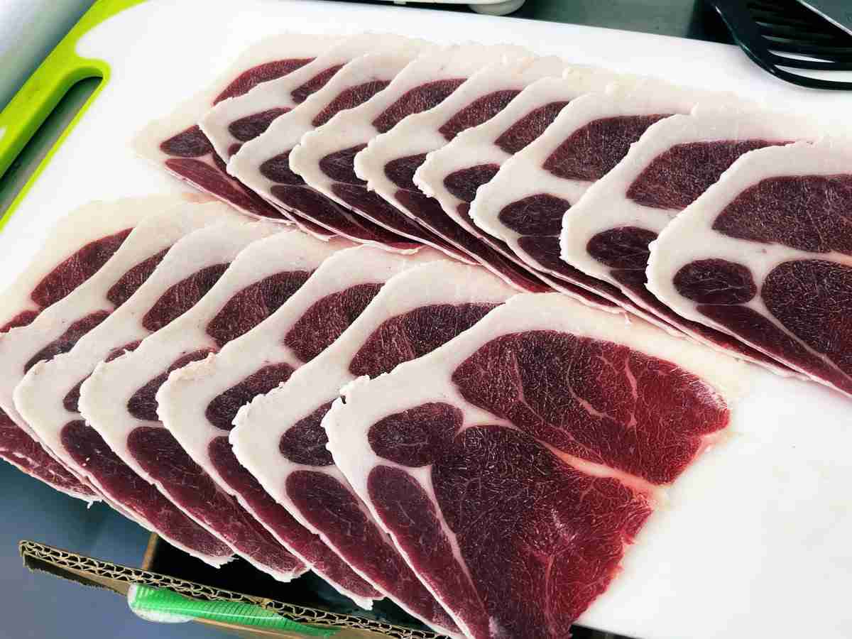 リュウジ氏、熊肉料理紹介に対する「無実の熊殺害を容認する事になりませんか」との声に返答