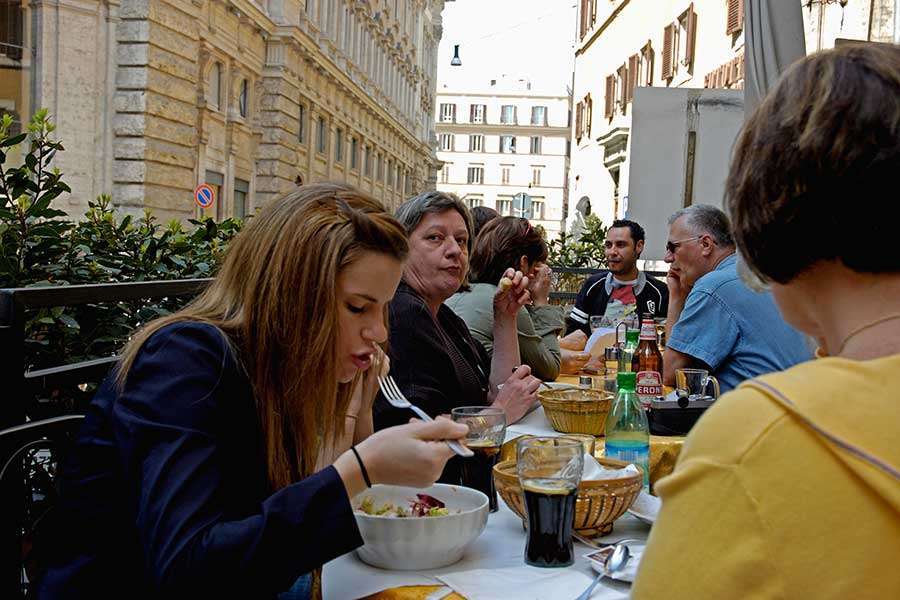 「イタリア人の逆鱗に触れることに」　ナポリタンよりも許せない　日本の“魔改造”パスタとは