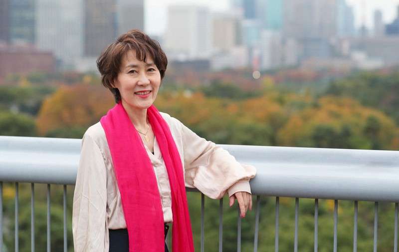 元芥川賞候補・赤坂真理氏、高市早苗首相は「いつも笑ってるって狂人キャラ」　独自主張に批判1000件「普通に誹謗中傷だろ」