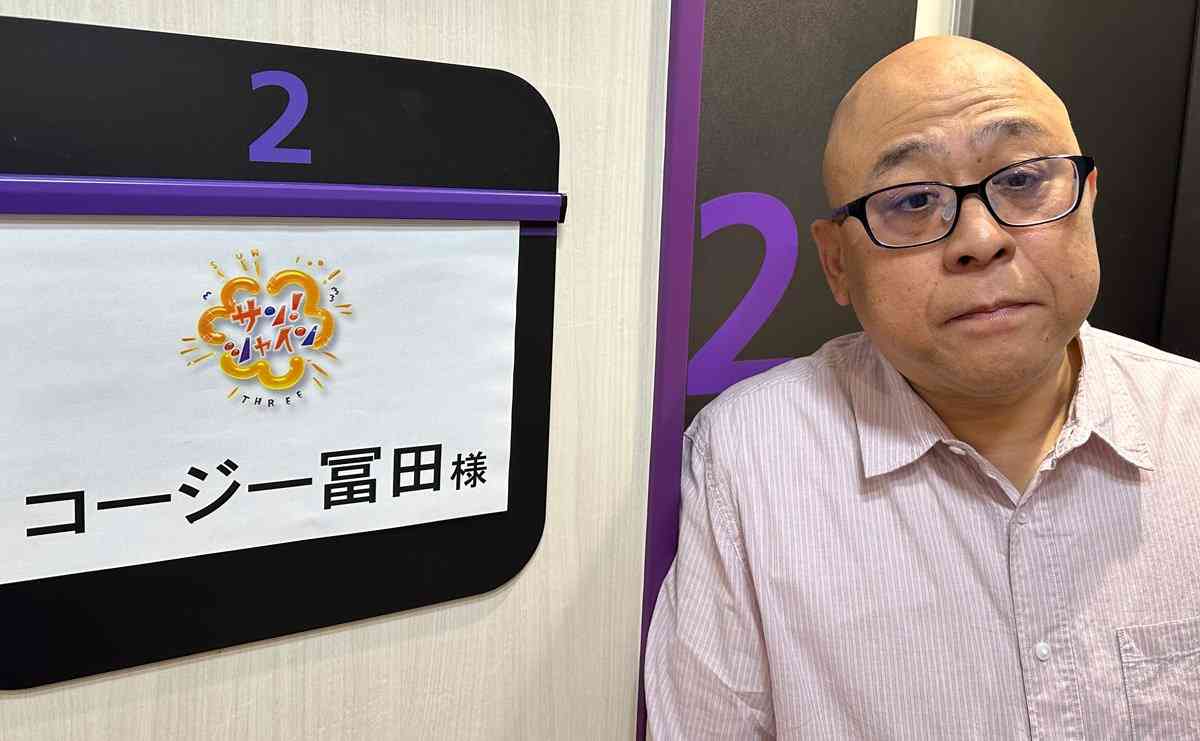 コージー冨田「50代でまさか妻の手を借りるとは」糖尿病悪化で視力をほぼ失った日々を支える妻への思い「それだけで」｜CHANTO WEB