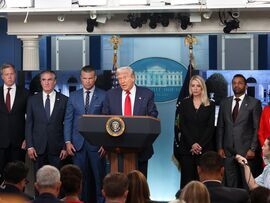 米ロが水面下の交渉でまとめた和平案、ウクライナと同盟国を不意打ち（Bloomberg） - Yahoo!ニュース