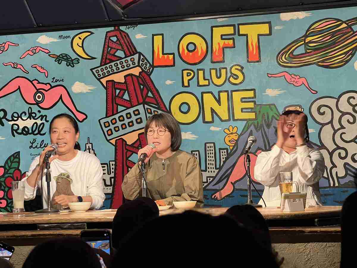 おぎやはぎ小木が実名挙げ絶賛「白髪が格好いいの、肌もキレイでいい女」54歳タレントにゾッコン