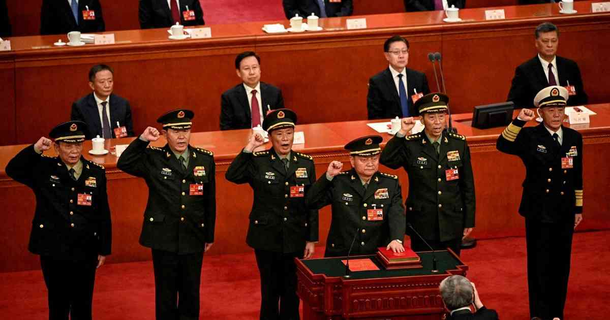 中国で異常事態、将軍9人はなぜ粛清された　習氏の「独裁者の論理」 | 毎日新聞