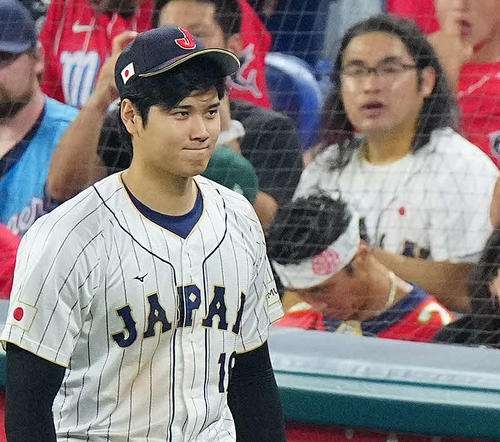 人間と人間以外で似てると思った画像を貼っていくトピ