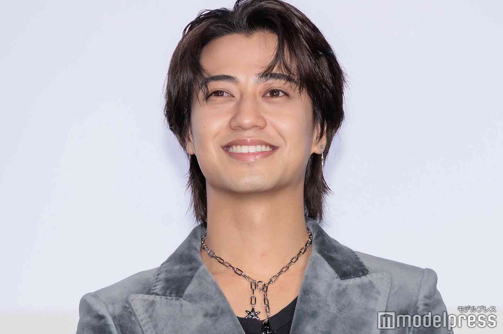 芳根京子、キンプリ高橋海人からのハンカチ断る 高橋「さすがにしまうの恥ずい」【君の顔では泣けない】