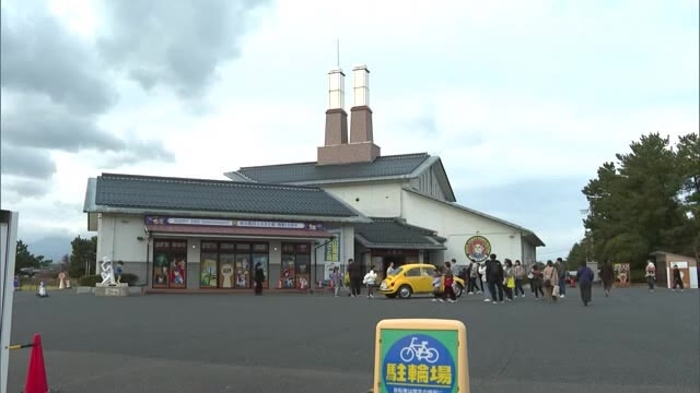 中国人観光客の減少懸念も…3連休最終日もコナンファンでにぎわい「青山剛昌ふるさと館」（鳥取）（TSKさんいん中央テレビ） - Yahoo!ニュース