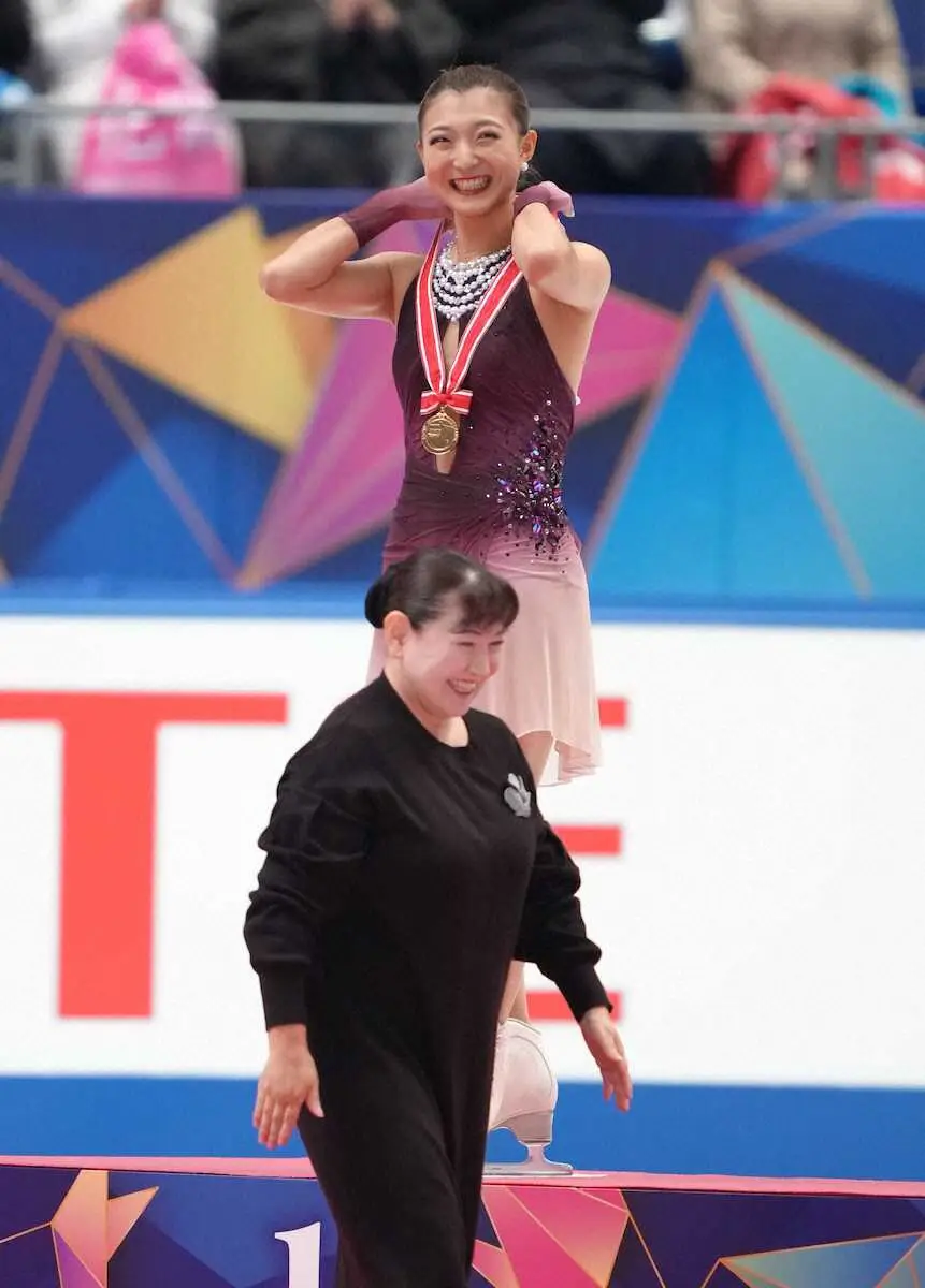 坂本花織 浅田真央に並ぶ4度目V 地元で魅せた今季世界最高点「リベンジできた」 自らにカツ入れ復活
