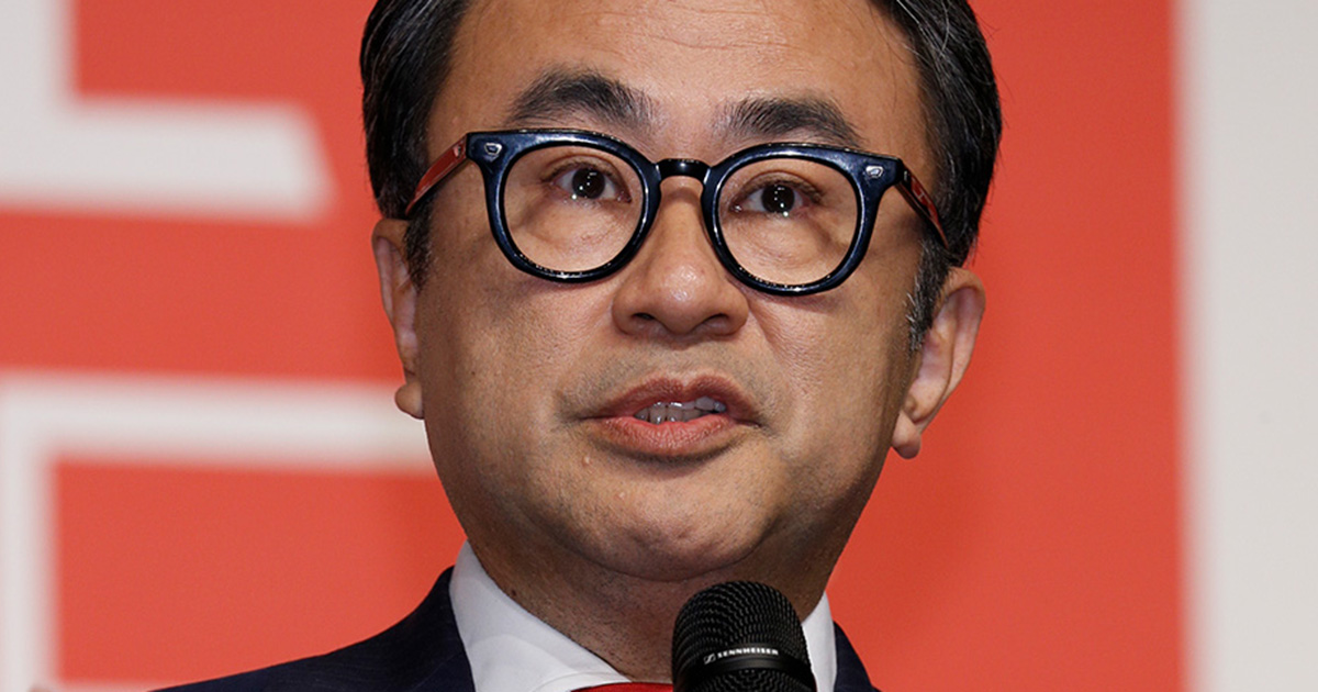 「10分も観ないで消した」酷評の三谷幸喜ドラマがやっぱり撃沈　関係者が嘆く“撮影スタイル”と“敏腕Pの退社” | 女性自身