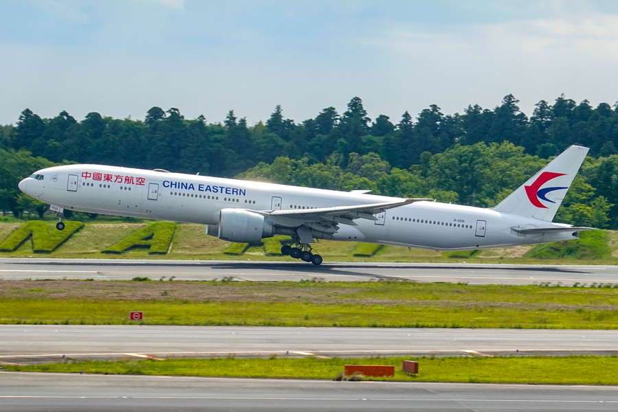 「LCCより安いじゃん！」な“FSC”の航空会社、実際どうなの？ パッと見“神コスパ”の裏で発生しうる“トラップ”とは | 乗りものニュース