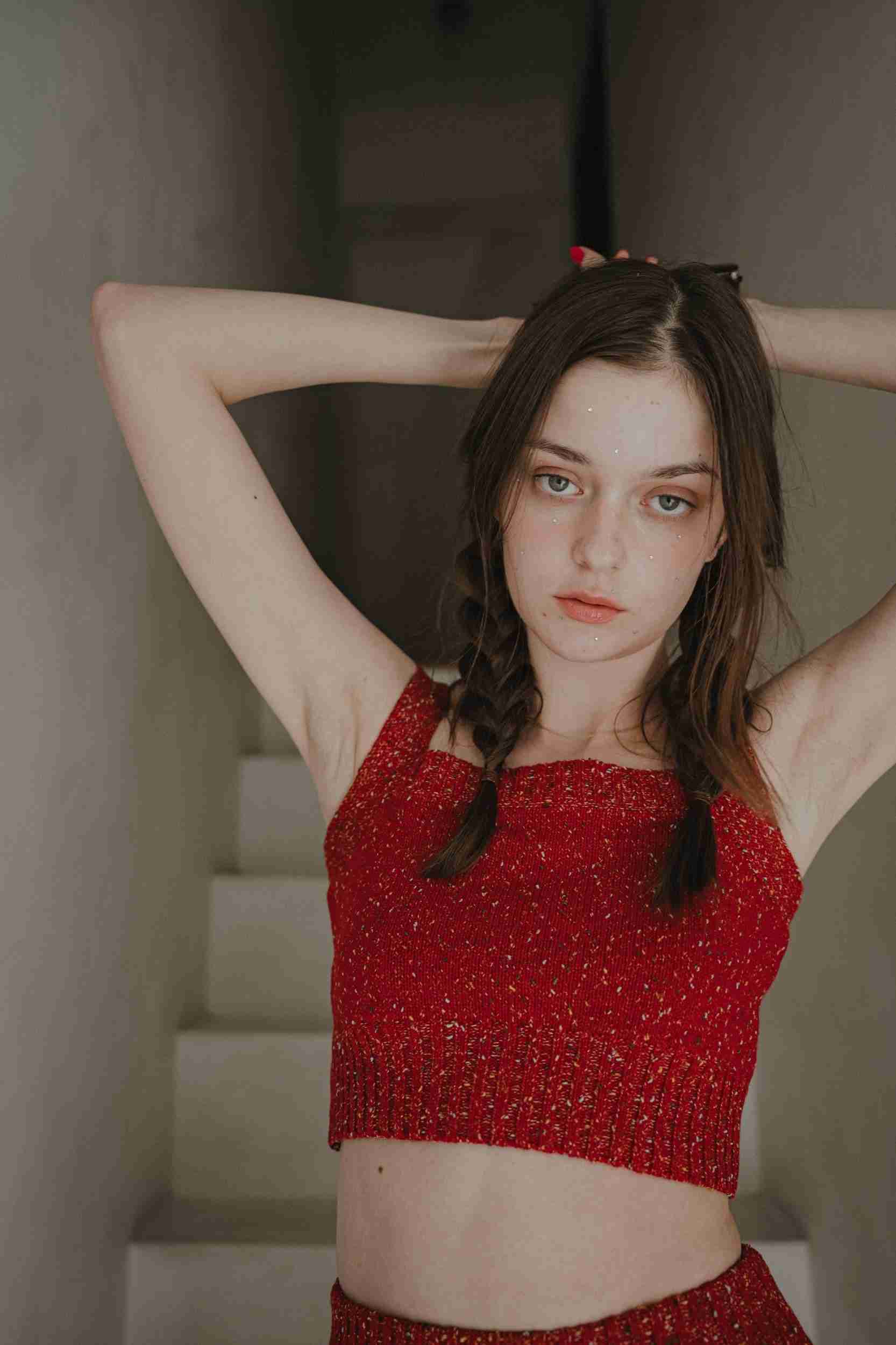 カラーネップニットセットアップ（RED） - PINUE