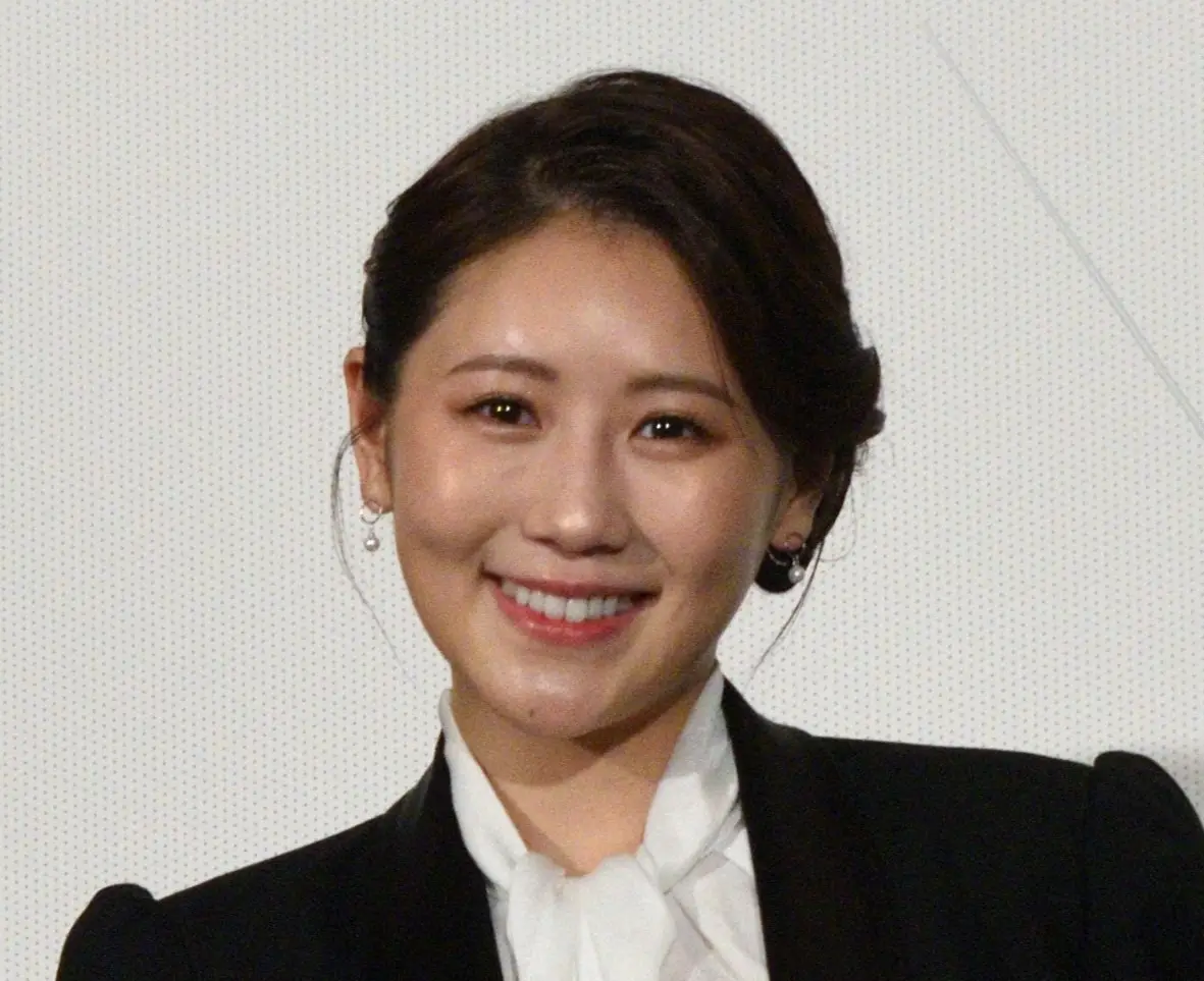 西野未姫　極楽山本と“31歳差婚”　周囲は「目を覚ましなよ」「おじさんだよ？」大反対も…決断したワケ - スポニチ Sponichi Annex 芸能