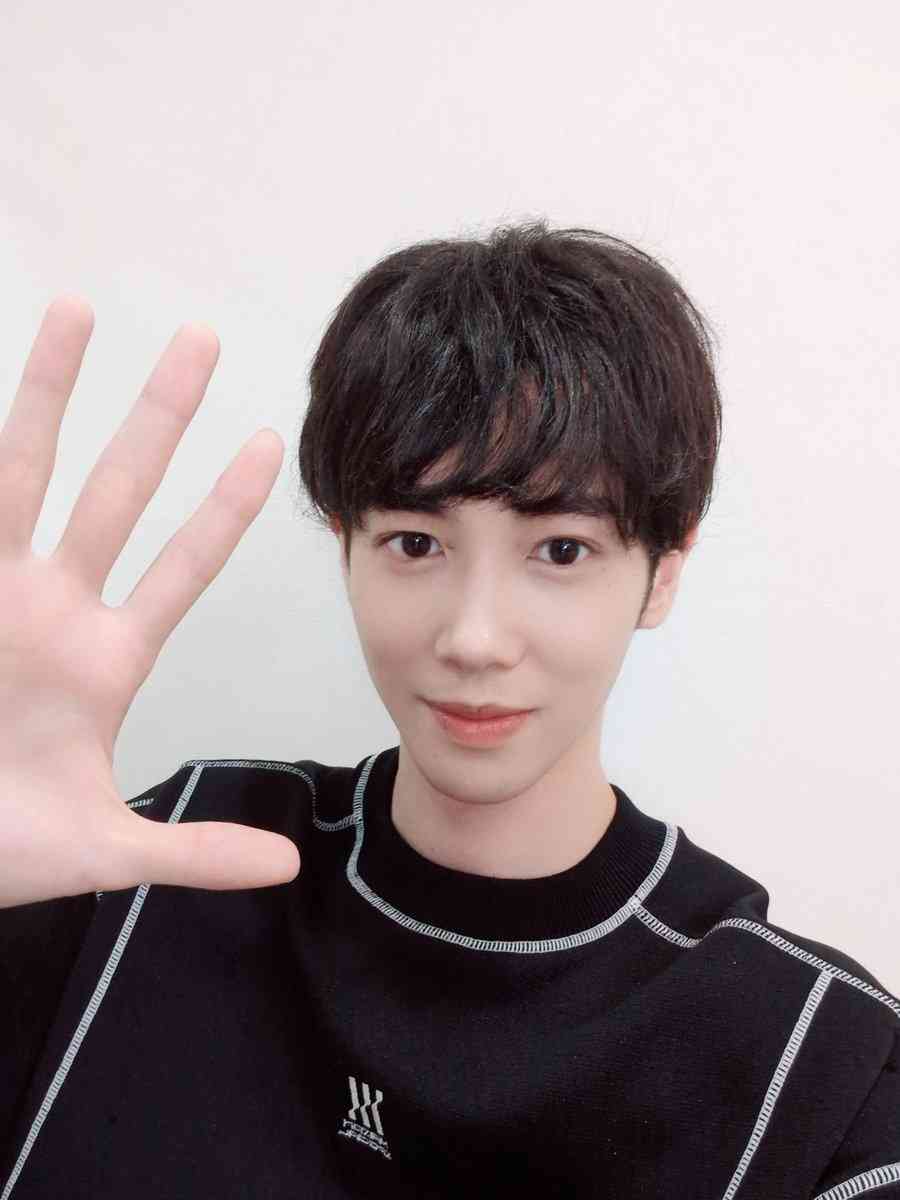 國島直希、結婚&お相手の妊娠も発表「小さな命を授かりました」 『動物戦隊ジュウオウジャー』&ミュージカル『刀剣乱舞』など出演