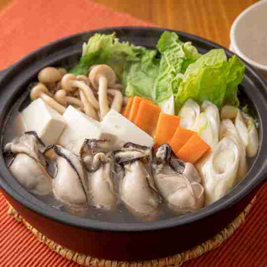 養殖カキ大量死　鈴木農水相が東広島市を視察　「なぜこうなったのか調査し経営を支えたい」　広島