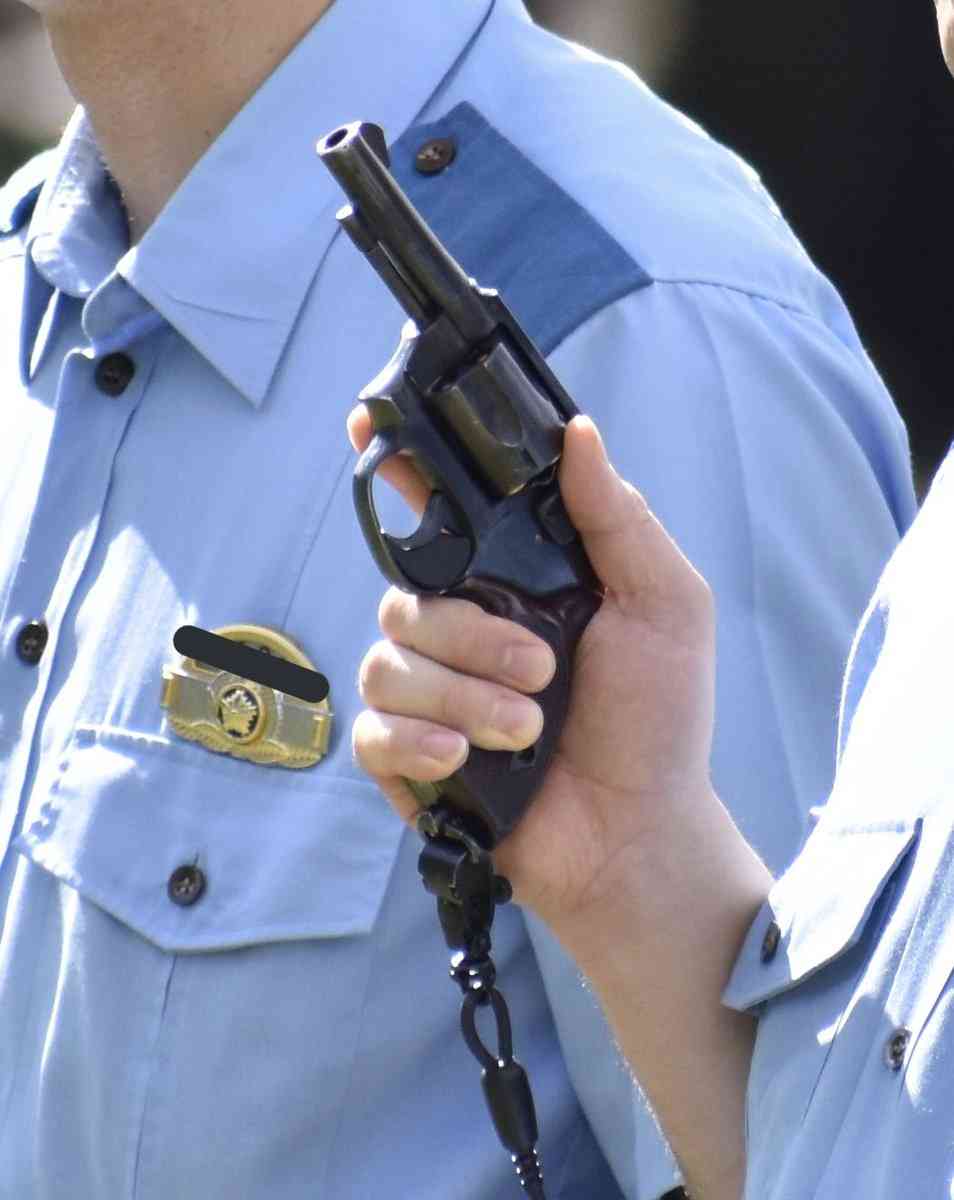 クマ駆除、訓練受けた警察官がライフル銃で対応検討　木原稔官房長官が表明