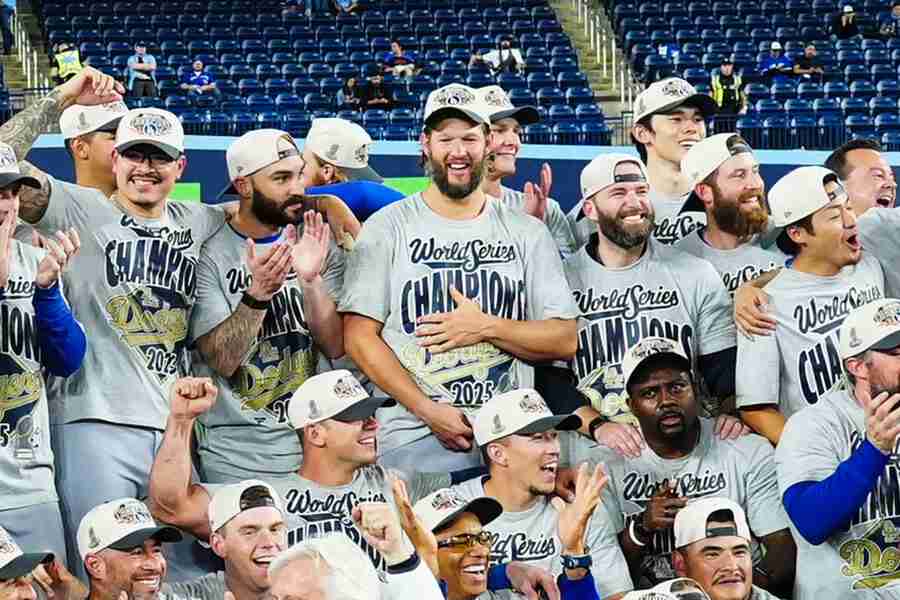 金満との批判もカーショー一蹴　ド軍に流れる“フォア・ザ・チーム”「気持ちは金で買えない」（Full-Count） - Yahoo!ニュース