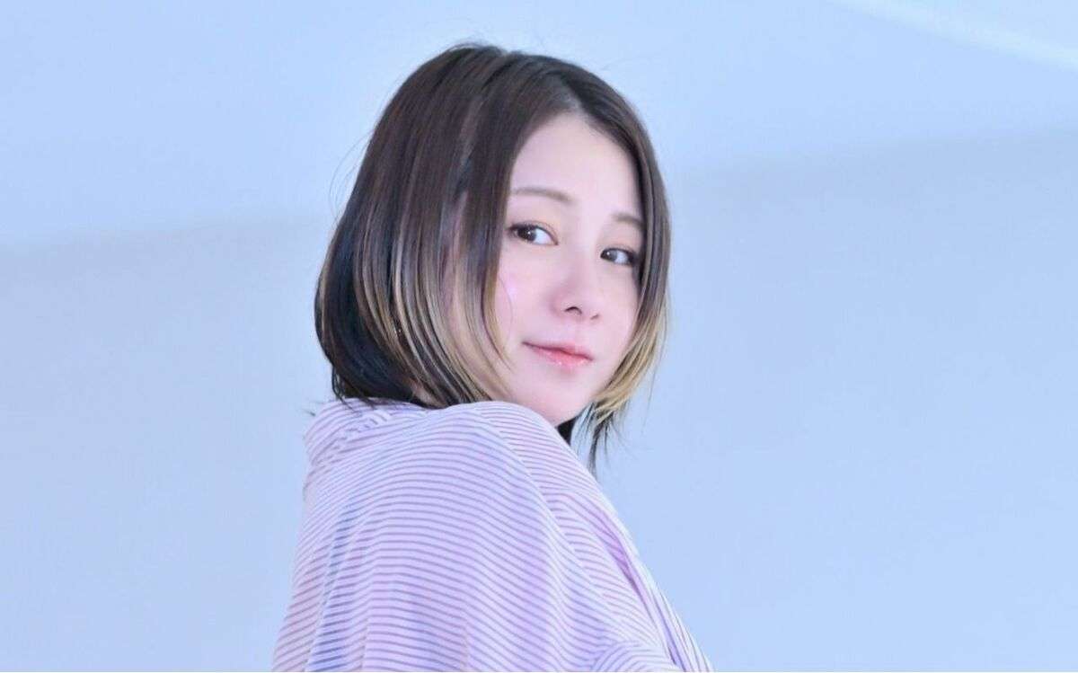 「夜はほぼ毎日ワンオペ」「美容は諦めてる、太ってても許して（笑）」2児の母になった“カリスマモデル”田中美保（42）が明かす、意外すぎる結婚生活 | となりの結婚 | 文春オンライン