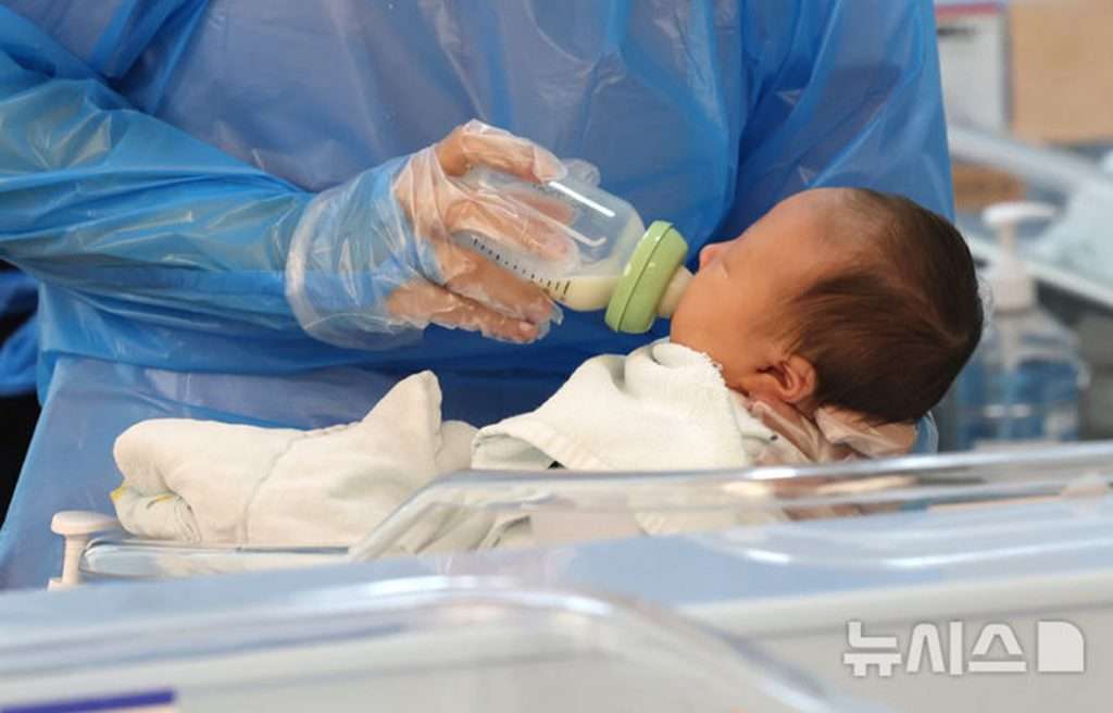 韓国の出生率、8年ぶり反発…政府の「仕事と家庭」両立支援策が奏功か（KOREA WAVE） - Yahoo!ニュース