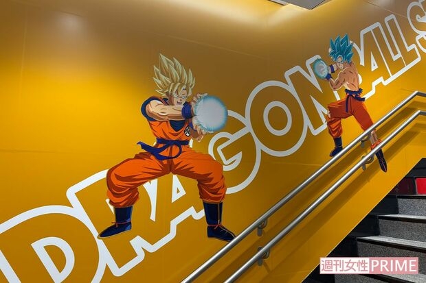 世界初の公式ショップ『DRAGON BALL STORE TOKYO』“イラスト”にSNS炎上も、現場でファンが語った“本音”とは