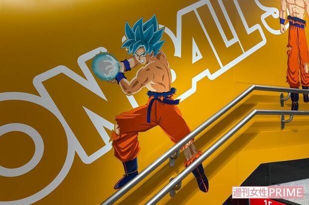 世界初の公式ショップ『DRAGON BALL STORE TOKYO』“イラスト”にSNS炎上も、現場でファンが語った“本音”とは