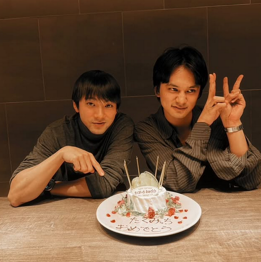 山田裕貴が北村匠海の誕生日を祝う“仲良し”2ショットに反響「素敵な関係ですね」「プライベートな匠海くんかわいすぎる」